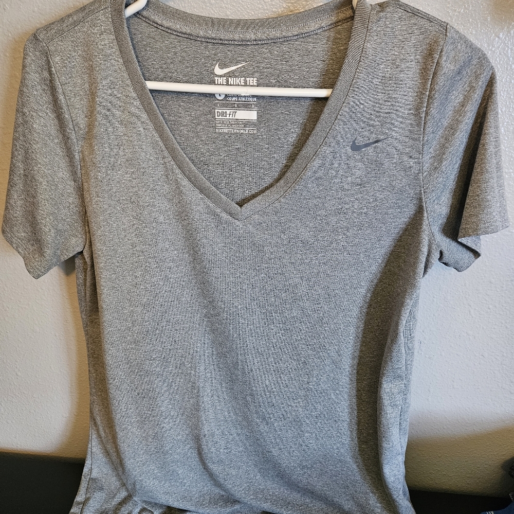 Nike Short Sleeve